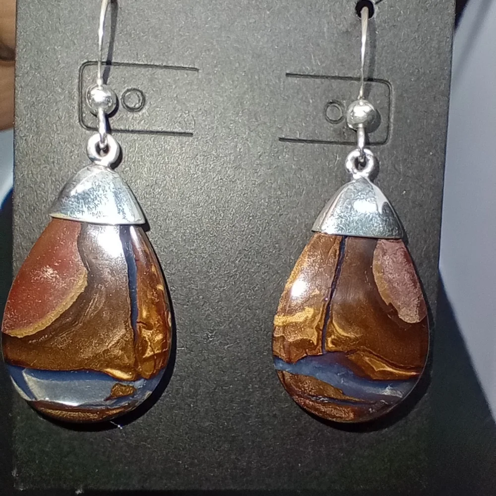 🔥New Natural Brown Boulder Opal🔥 - Picture 2 of 3